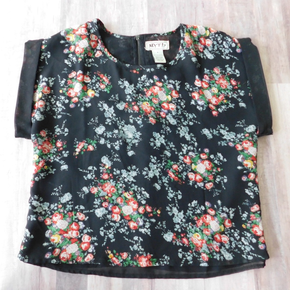 Myth NYC Top